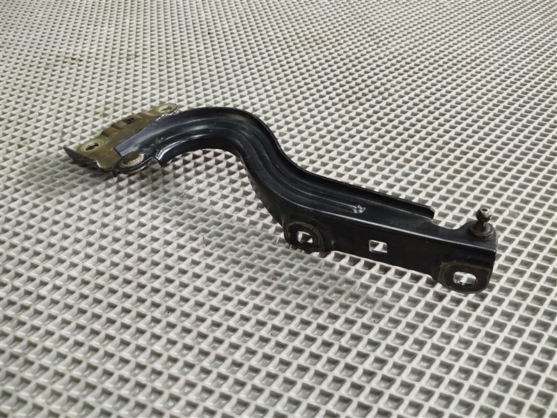 петля капота, 6970 рублей, Санкт-Петербург