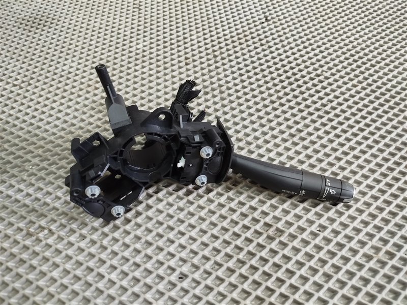 подрулевой переключатель, 8370 рублей, Санкт-Петербург