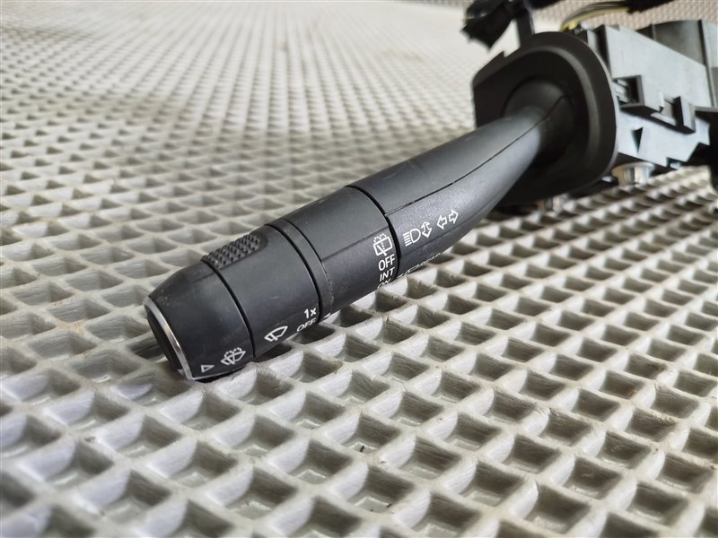 подрулевой переключатель, 8370 рублей, Санкт-Петербург