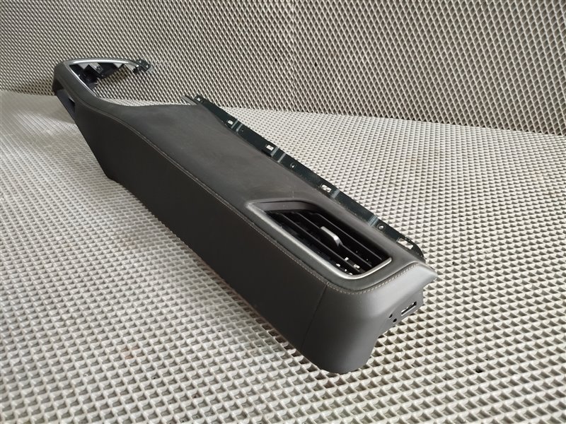 Накладка на торпедо, 16730 рублей, Санкт-Петербург