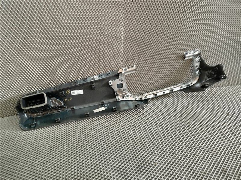 Накладка на торпедо, 16730 рублей, Санкт-Петербург