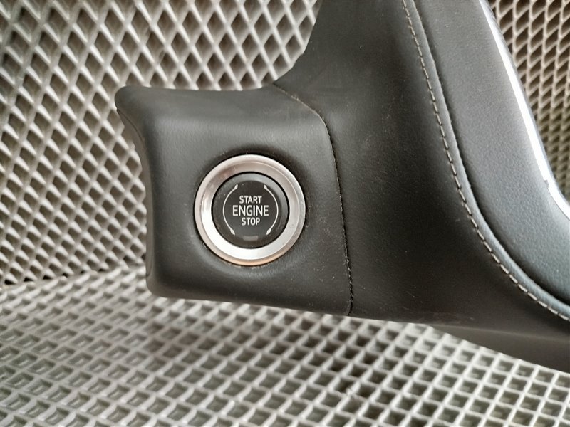 Накладка на торпедо, 16730 рублей, Санкт-Петербург