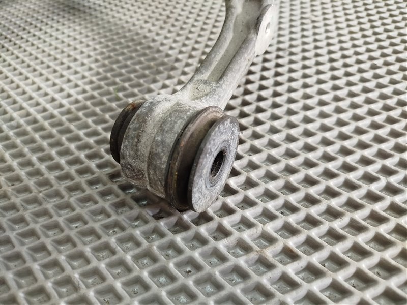 рычаг, 9300 рублей, Санкт-Петербург