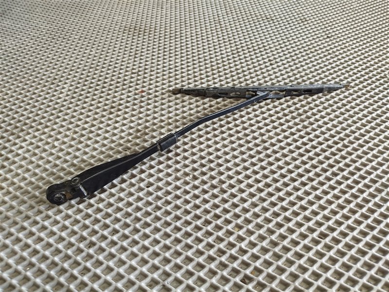 поводок стеклоочистителя, 2810 рублей, Санкт-Петербург