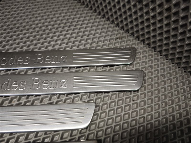 накладки на порог, 2335 рублей, Санкт-Петербург