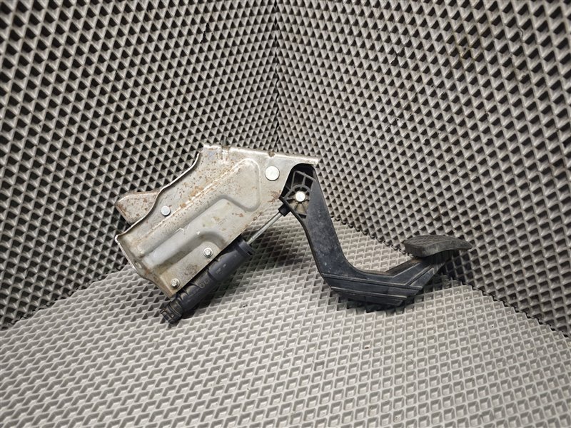 педаль сцепления, 2810 рублей, Санкт-Петербург