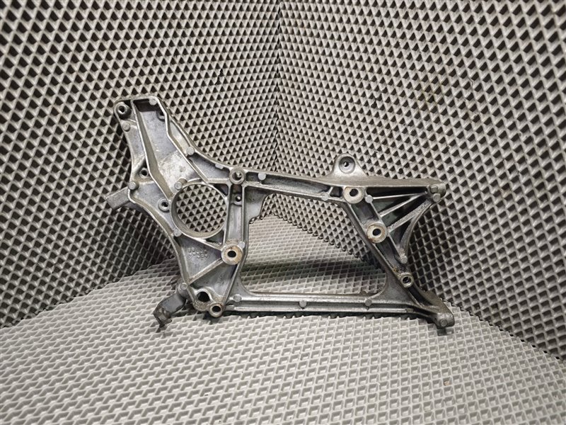 кронштейн двигателя, 8370 рублей, Санкт-Петербург