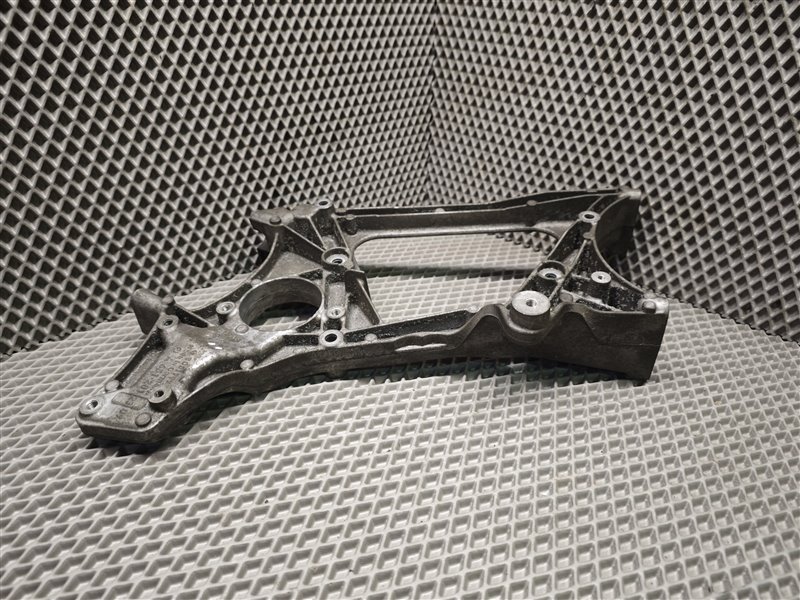 кронштейн двигателя, 8370 рублей, Санкт-Петербург