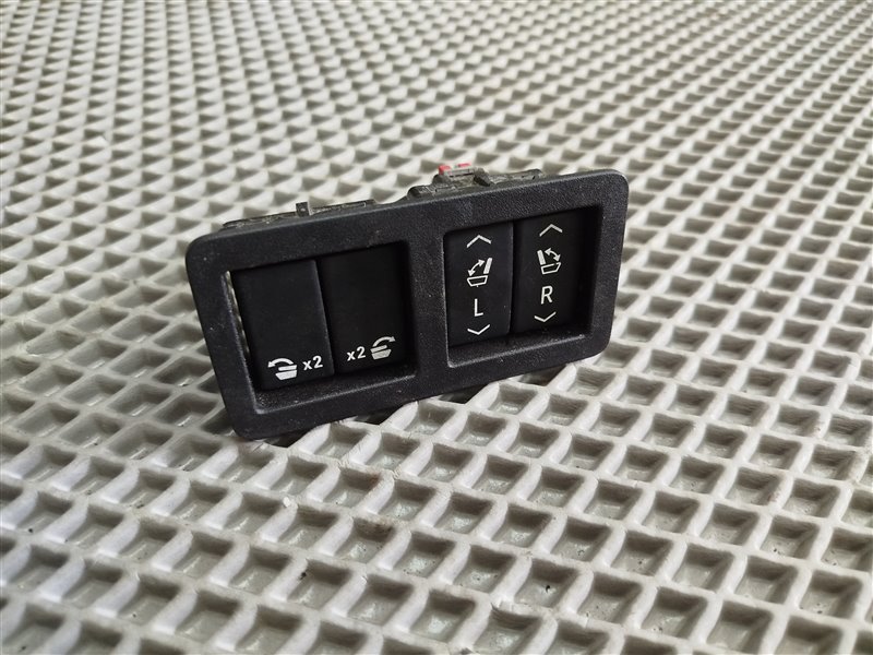 кнопки управления сиденьем, 6515 рублей, Санкт-Петербург