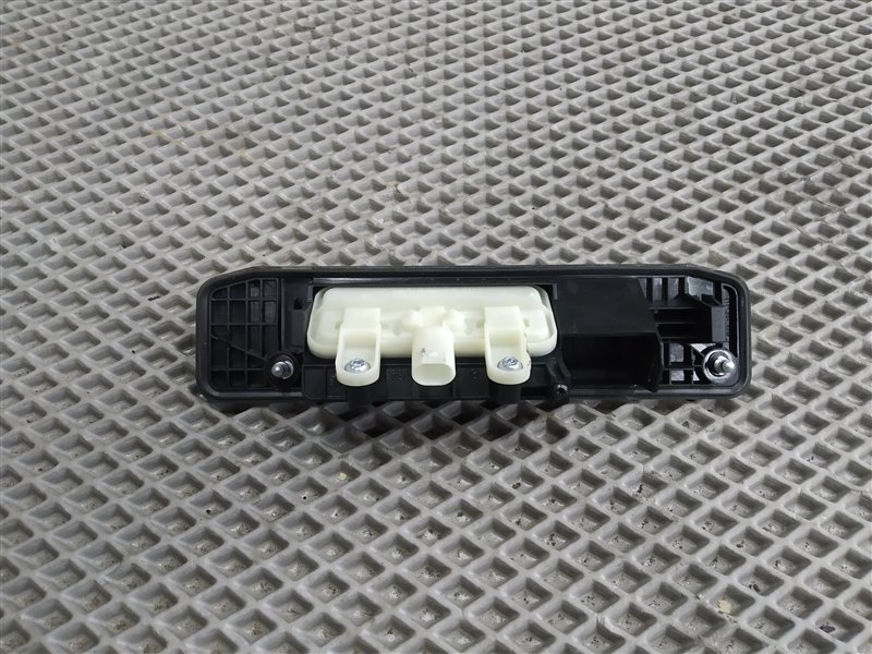 ручка крышки багажника, 1435 рублей, Санкт-Петербург