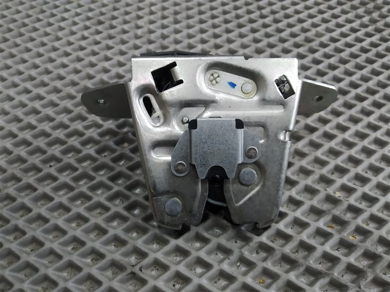 замок багажника, 10475 рублей, Санкт-Петербург