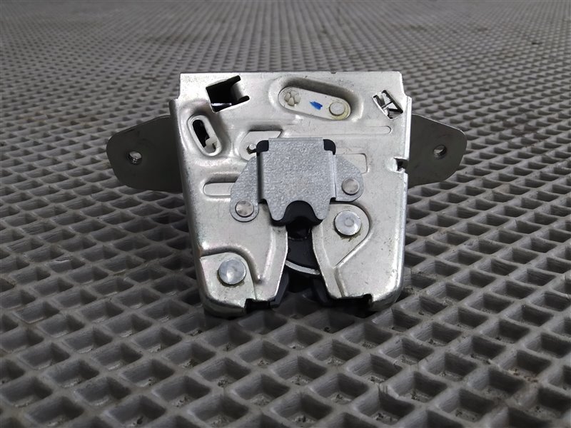 замок багажника, 10475 рублей, Санкт-Петербург