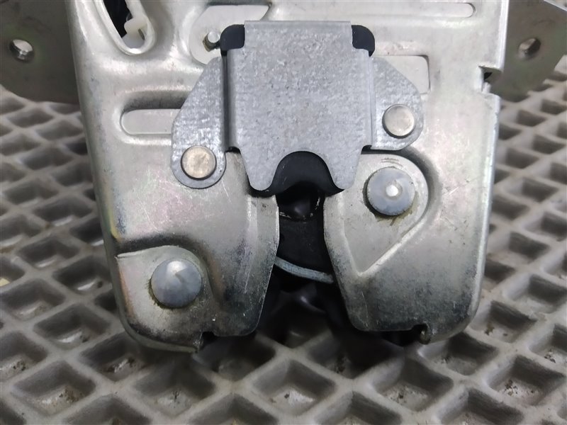 замок багажника, 10475 рублей, Санкт-Петербург