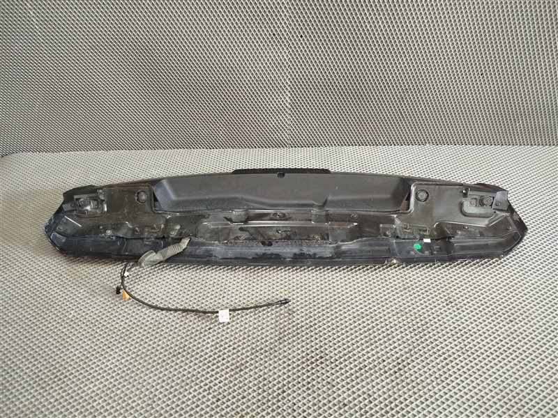 спойлер, 46415 рублей, Санкт-Петербург