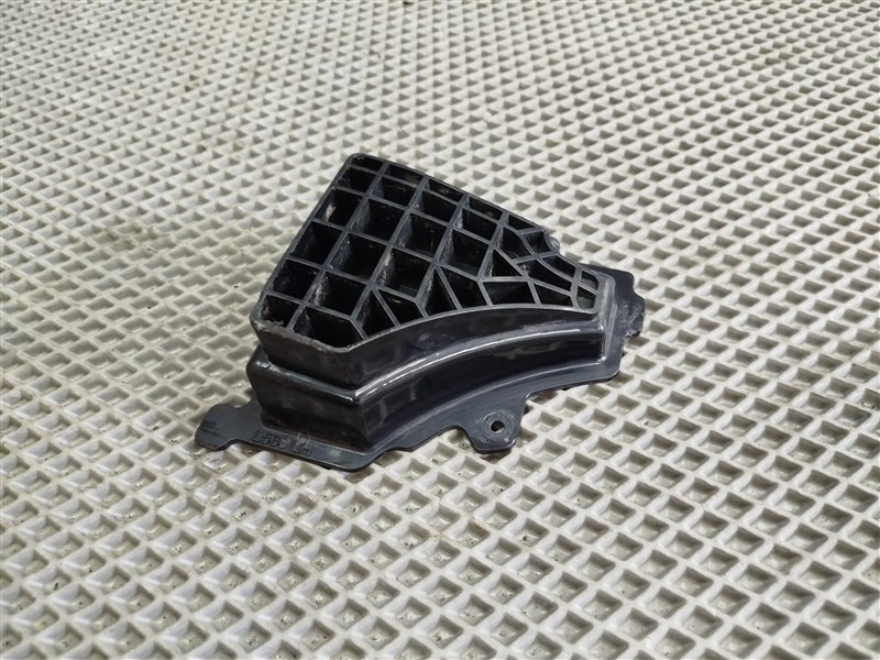 кронштейн бампера, 3760 рублей, Санкт-Петербург