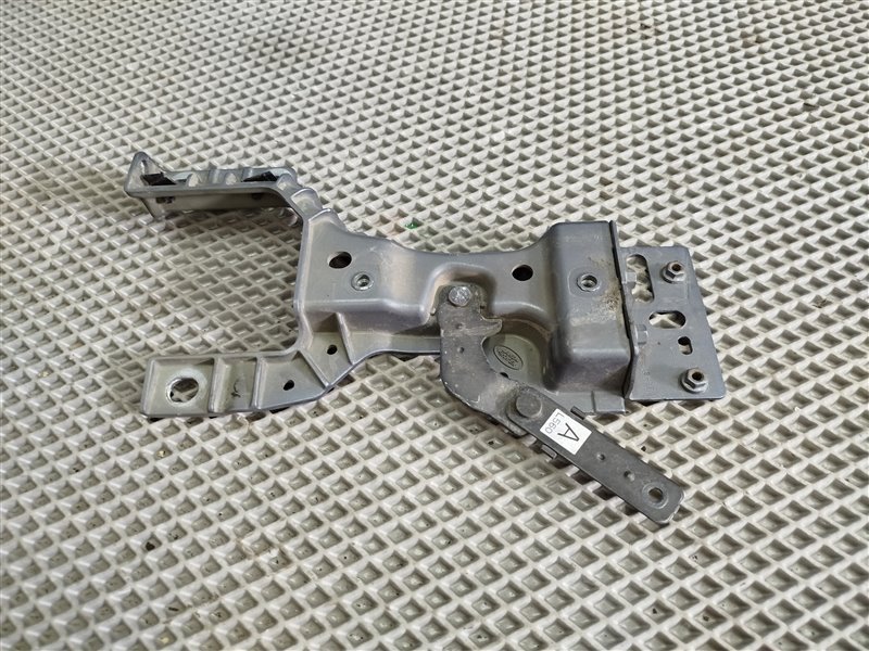 кронштейн бампера, 7505 рублей, Санкт-Петербург