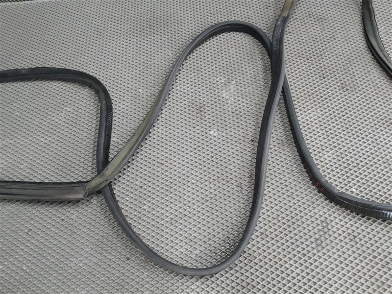 уплотнитель двери, 3770 рублей, Санкт-Петербург