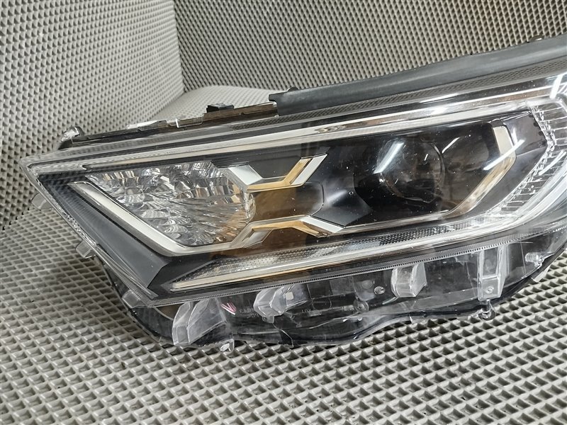 фара, 46825 рублей, Санкт-Петербург