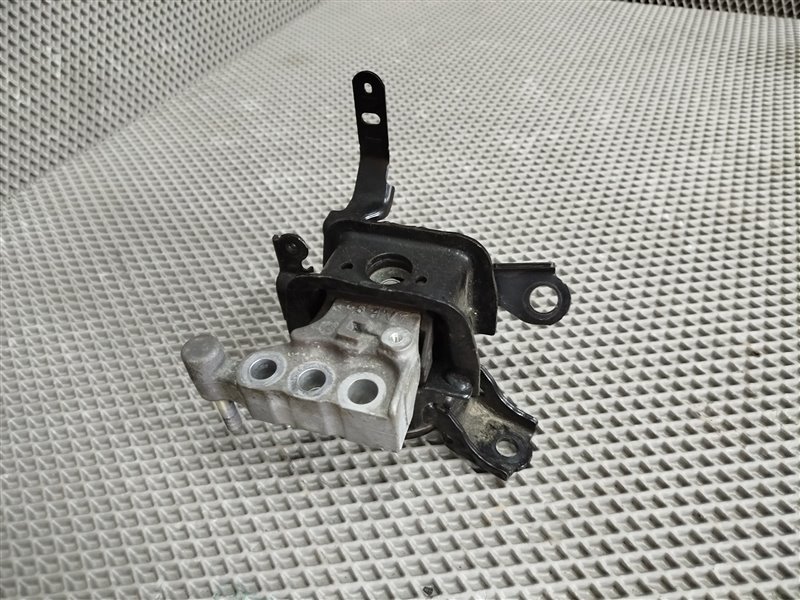 подушка двигателя, 7505 рублей, Санкт-Петербург