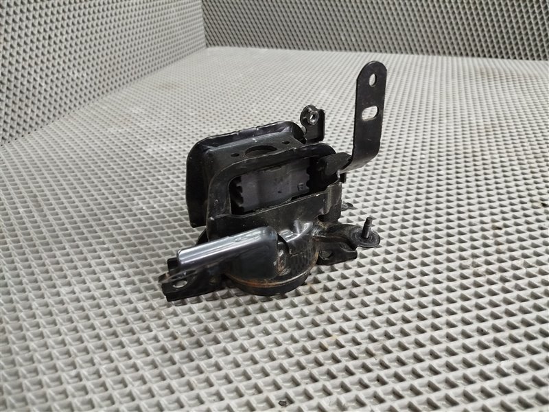 подушка двигателя, 7505 рублей, Санкт-Петербург