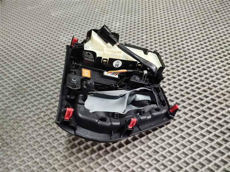 Накладка консоли, 9375 рублей, Санкт-Петербург