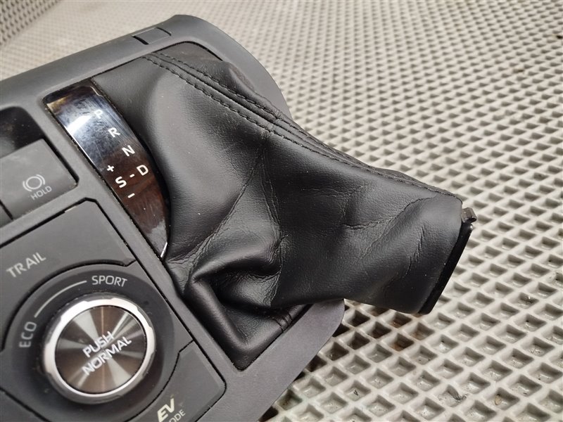 Накладка консоли, 9375 рублей, Санкт-Петербург