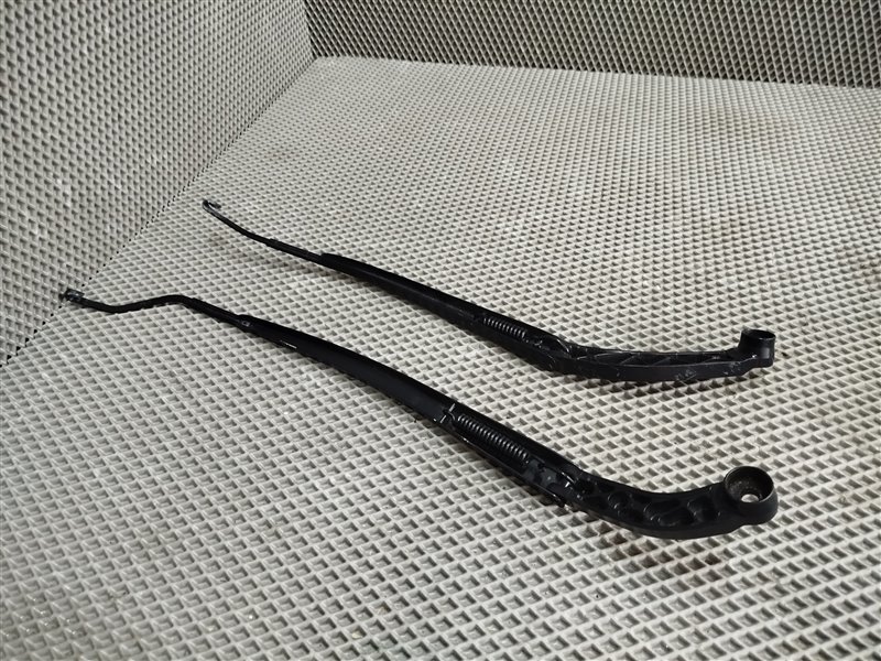 поводок стеклоочистителя, 2825 рублей, Санкт-Петербург