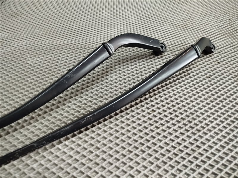 поводок стеклоочистителя, 2825 рублей, Санкт-Петербург