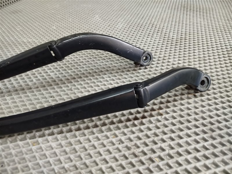 поводок стеклоочистителя, 2825 рублей, Санкт-Петербург