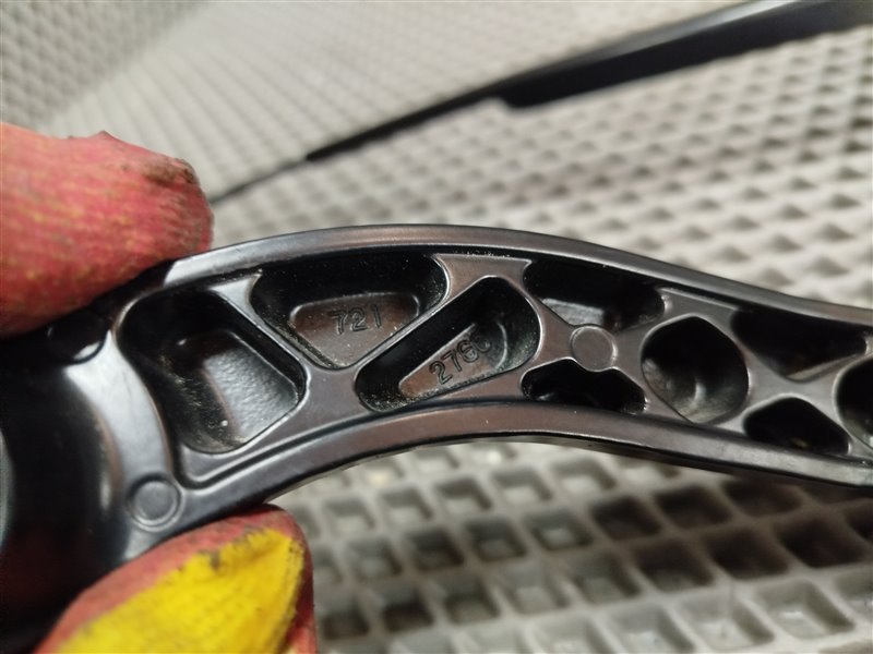 поводок стеклоочистителя, 2825 рублей, Санкт-Петербург