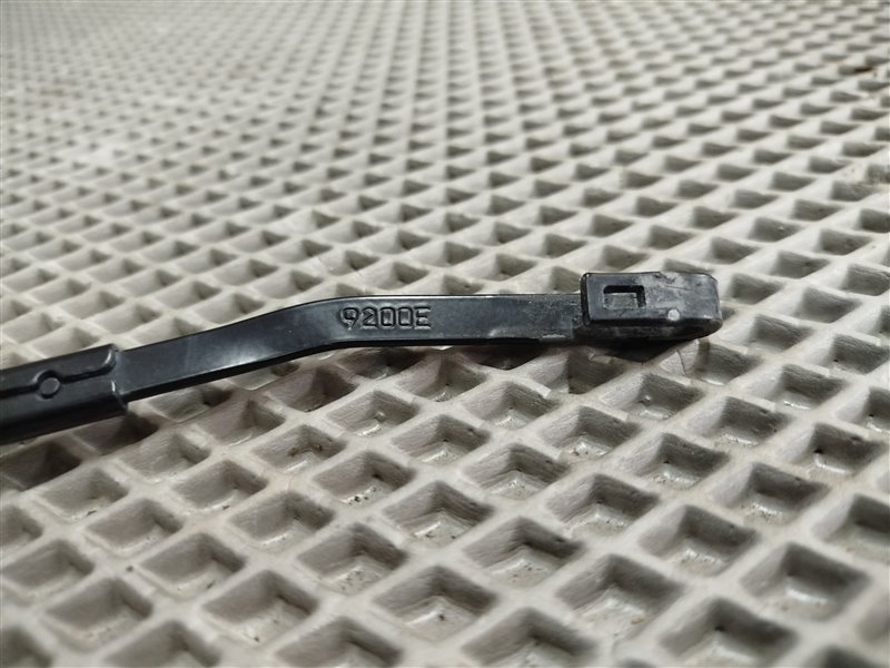 поводок стеклоочистителя, 2825 рублей, Санкт-Петербург