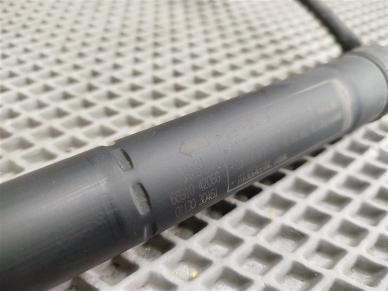 амортизатор багажника, 6570 рублей, Санкт-Петербург