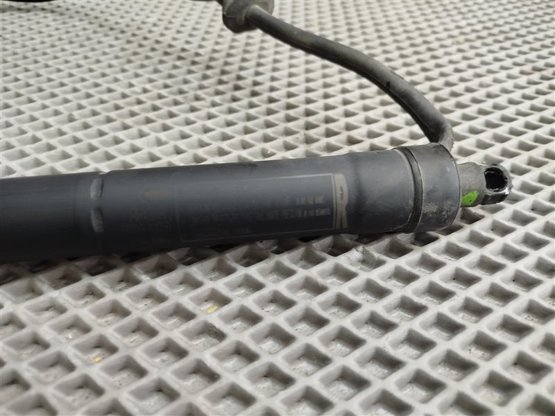 амортизатор багажника, 6570 рублей, Санкт-Петербург