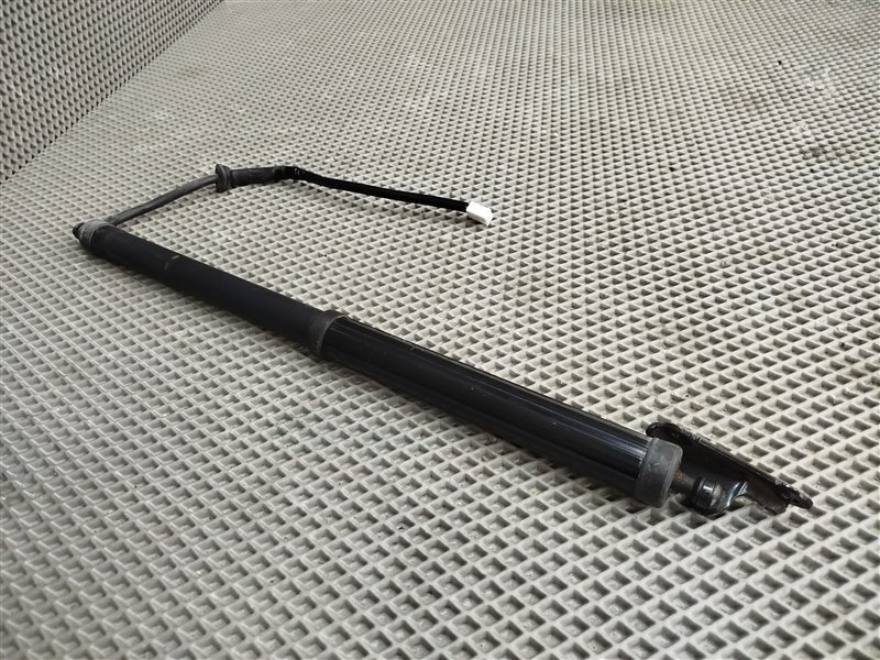 амортизатор багажника, 6570 рублей, Санкт-Петербург