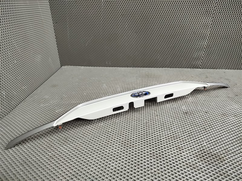 Накладка крышки багажника, 6570 рублей, Санкт-Петербург