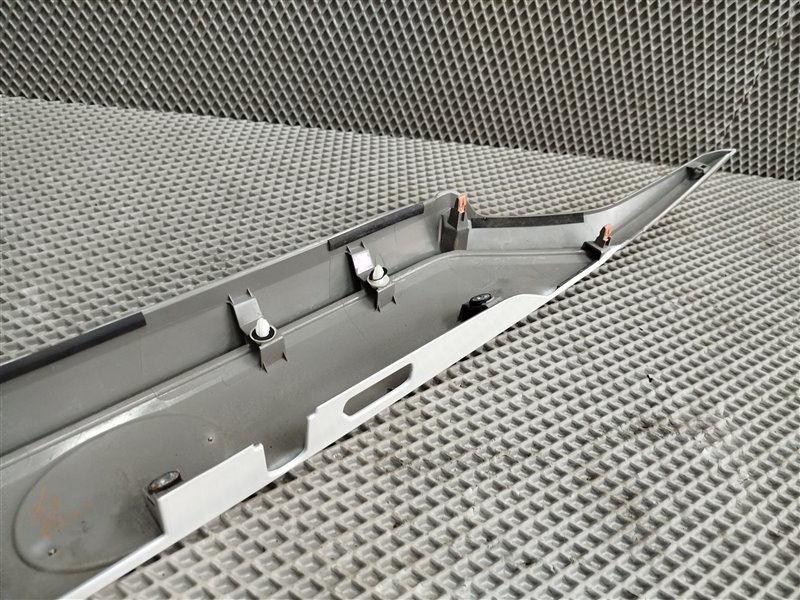 Накладка крышки багажника, 6570 рублей, Санкт-Петербург