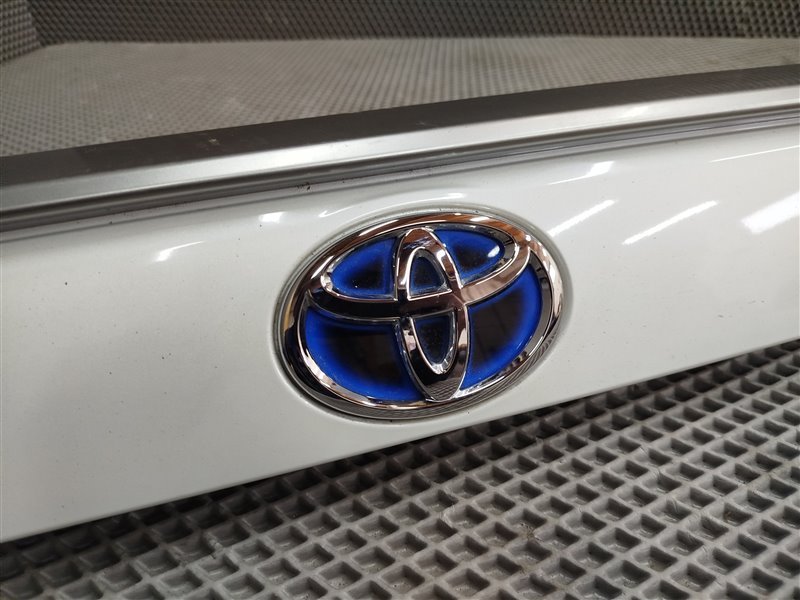 Накладка крышки багажника, 6570 рублей, Санкт-Петербург