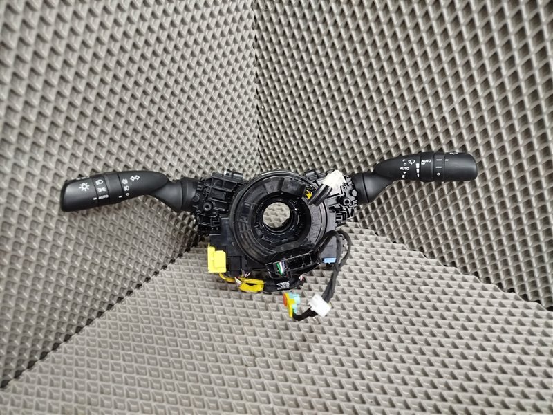 подрулевой переключатель, 14055 рублей, Санкт-Петербург