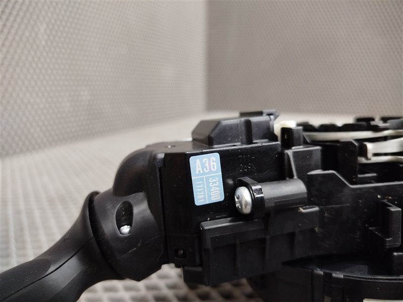 подрулевой переключатель, 14055 рублей, Санкт-Петербург