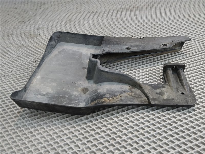 брызговик, 1200 рублей, Санкт-Петербург