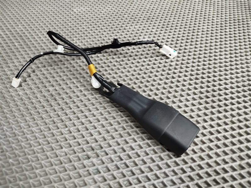 замок ремня безопасности, 2825 рублей, Санкт-Петербург