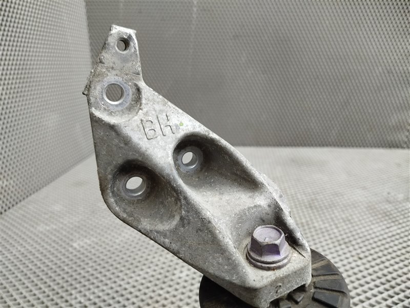 подушка двигателя, 6570 рублей, Санкт-Петербург