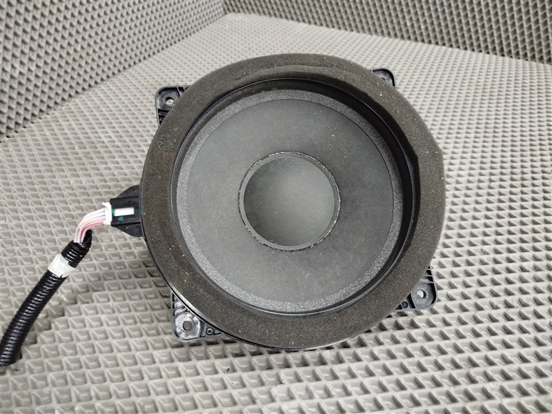 сабвуфер, 18740 рублей, Санкт-Петербург