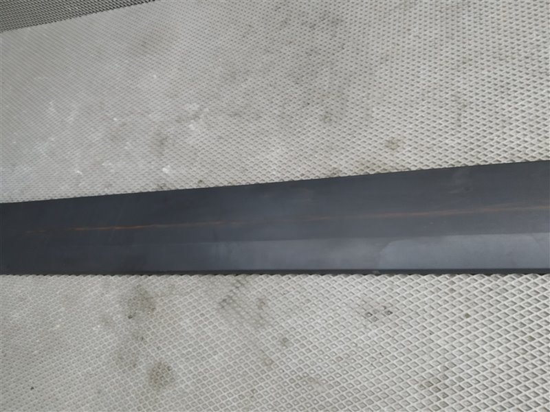 Молдинг, 2000 рублей, Санкт-Петербург