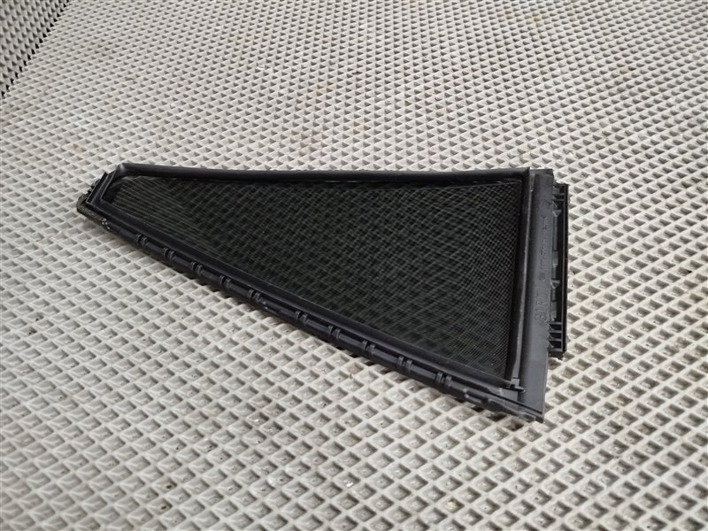 форточка двери, 1890 рублей, Санкт-Петербург