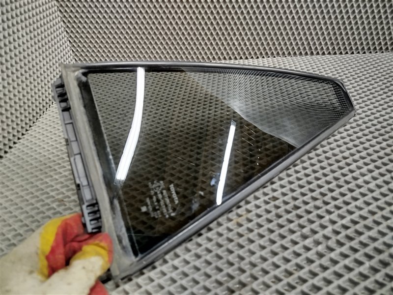 форточка двери, 1890 рублей, Санкт-Петербург