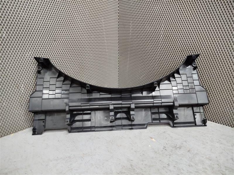 накладка багажника, 2825 рублей, Санкт-Петербург