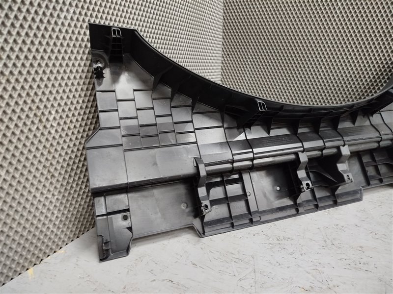 накладка багажника, 2825 рублей, Санкт-Петербург