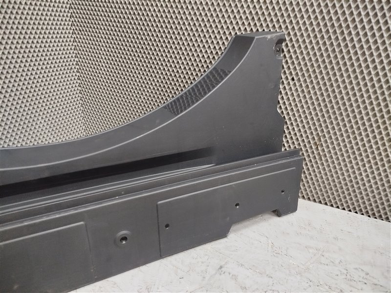 накладка багажника, 2825 рублей, Санкт-Петербург