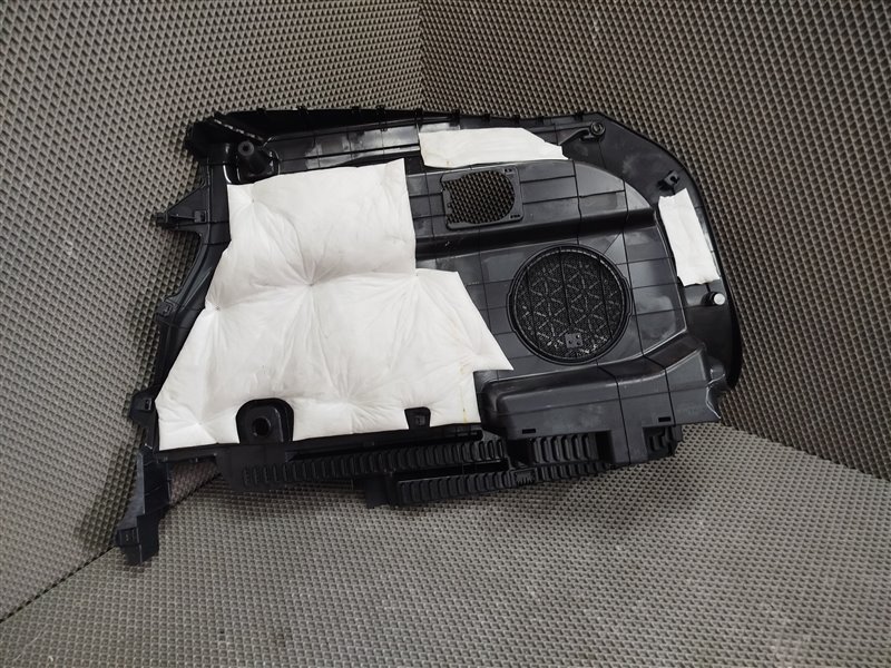 обшивка багажника, 18740 рублей, Санкт-Петербург